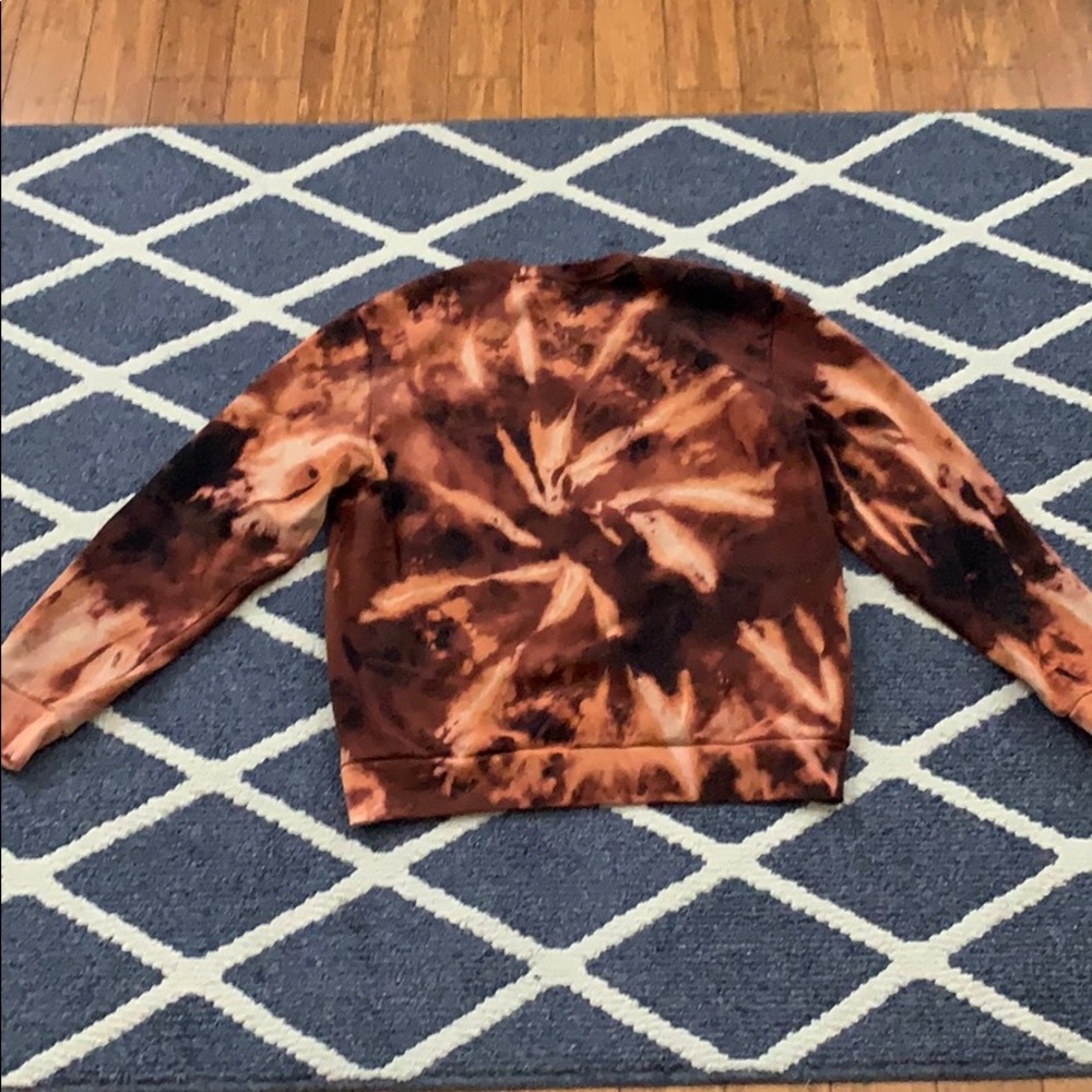 New bleach Everlast sweater